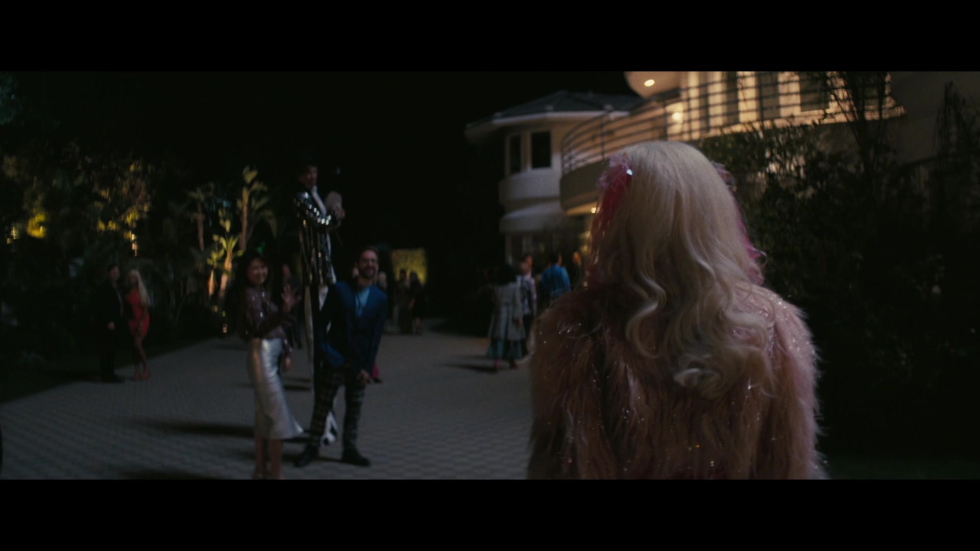 Angelyne_S01E03_Glow_in_the_Dark_Queen_of_the_Universe_1080p_ERW_004801.jpg Angelyne_S01E03_Glow_in_the_Dark_Queen_of_the_Universe_1080p_ERW_004801.jpg