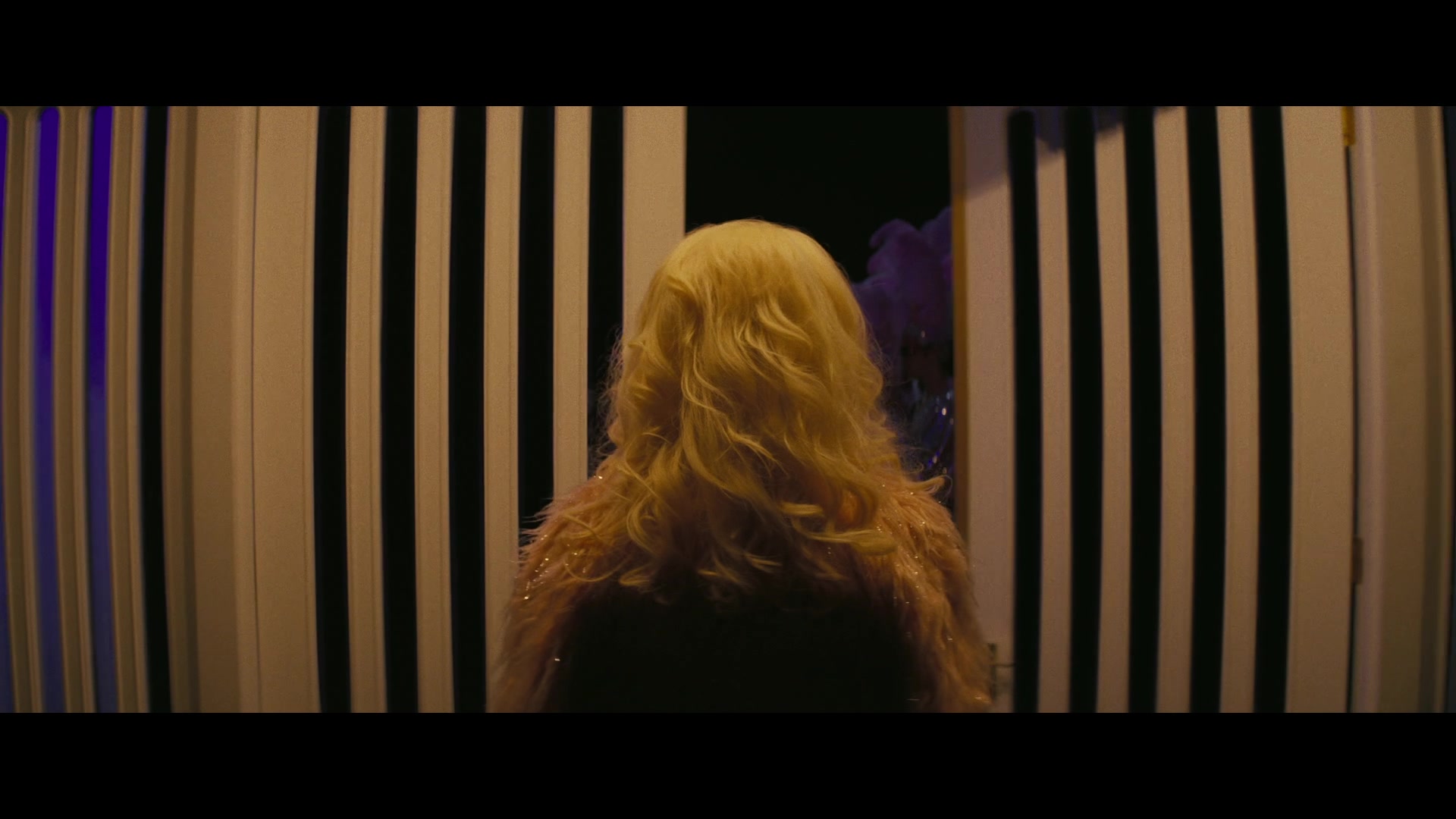 Angelyne_S01E03_Glow_in_the_Dark_Queen_of_the_Universe_1080p_ERW_004857.jpg