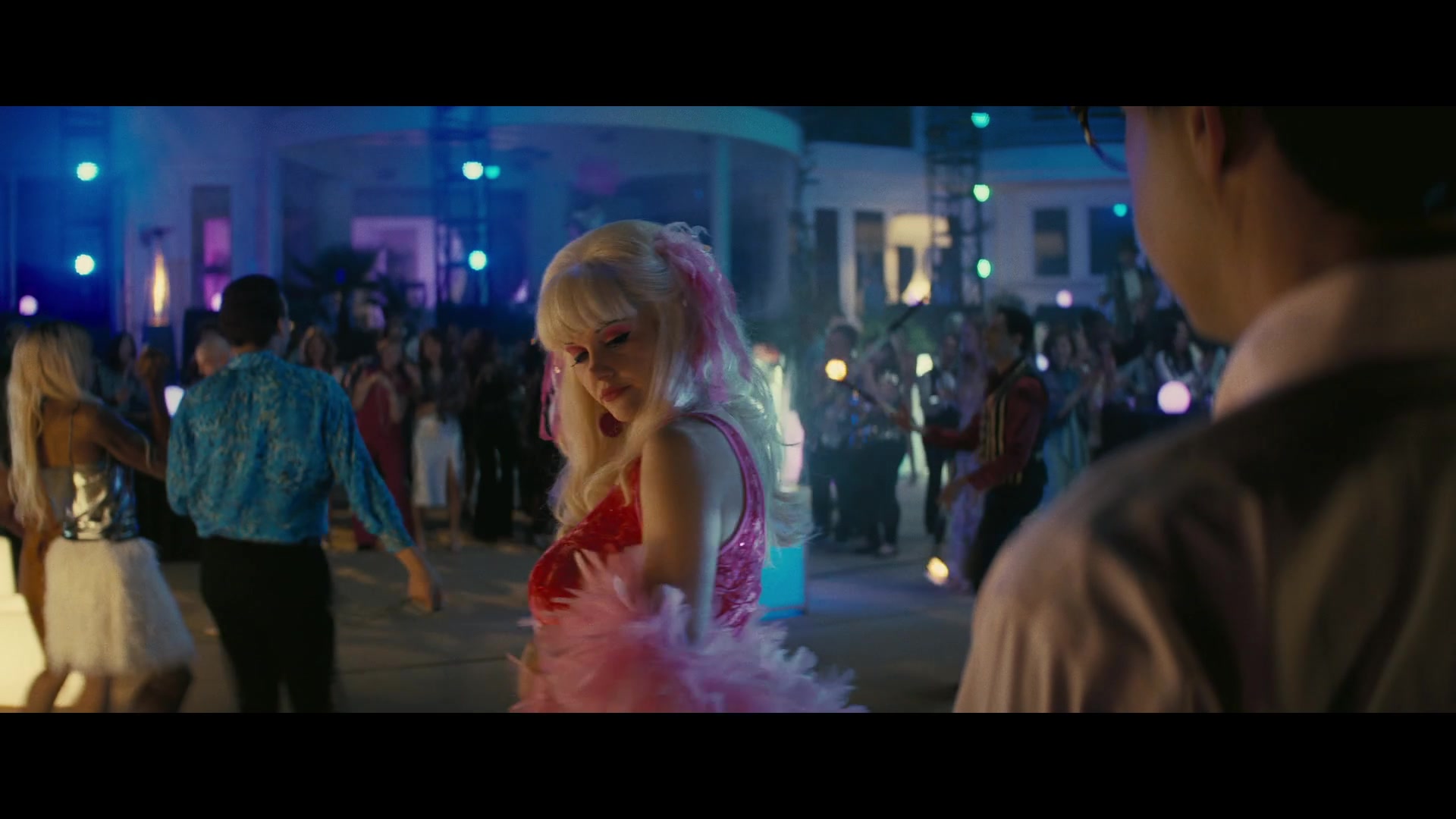 Angelyne_S01E03_Glow_in_the_Dark_Queen_of_the_Universe_1080p_ERW_005289.jpg