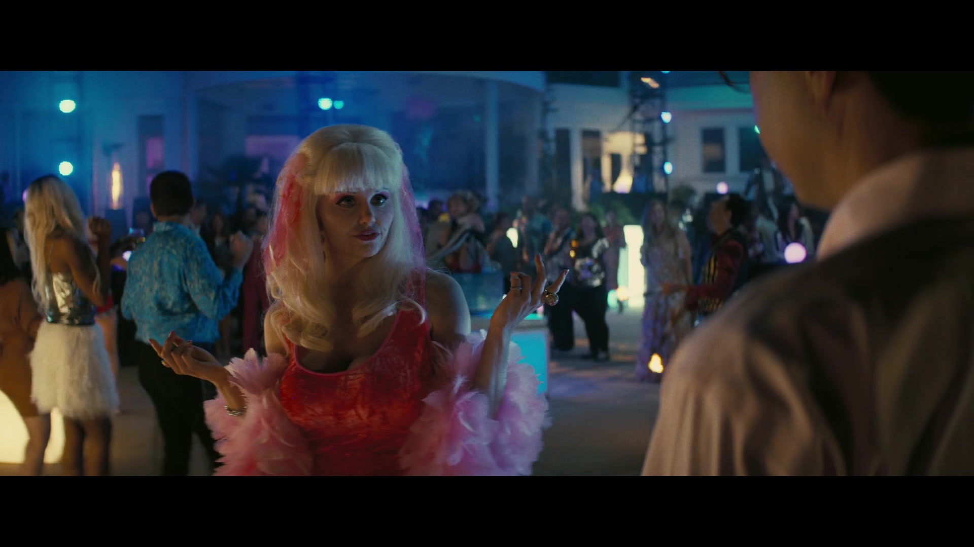 Angelyne_S01E03_Glow_in_the_Dark_Queen_of_the_Universe_1080p_ERW_005301.jpg