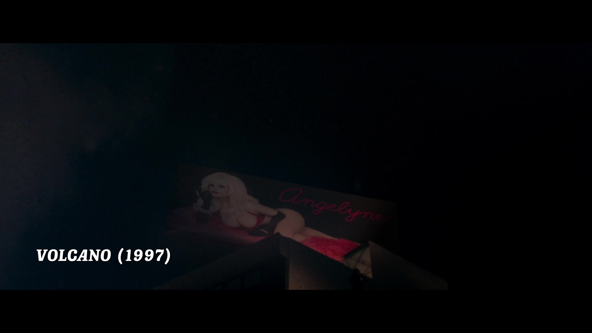 Angelyne_S01E04_The_Tease_1080p_ERW_000587.jpg