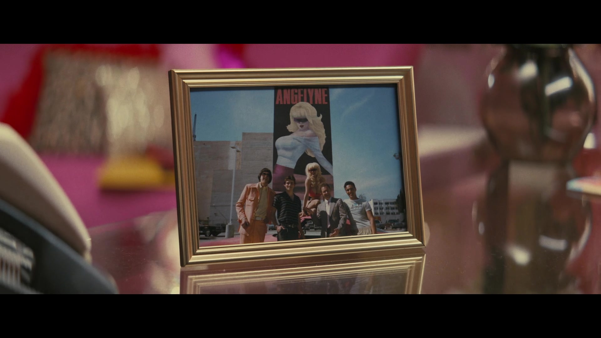 Angelyne_S01E04_The_Tease_1080p_ERW_001488.jpg
