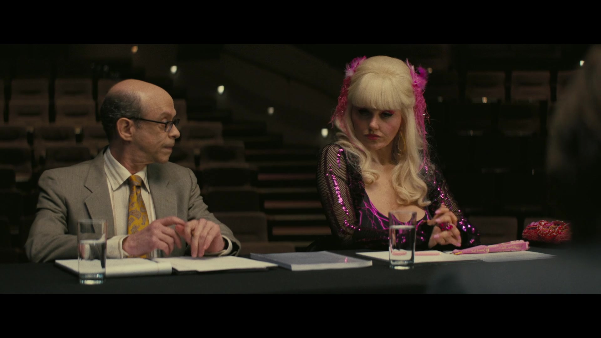 Angelyne_S01E04_The_Tease_1080p_ERW_001786.jpg