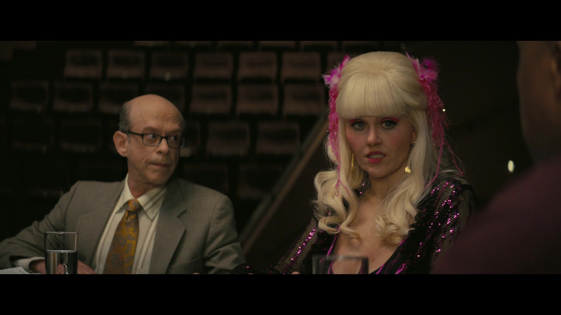 Angelyne_S01E04_The_Tease_1080p_ERW_002536.jpg