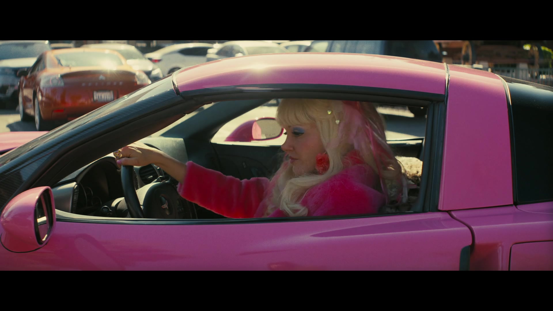 Angelyne_S01E04_The_Tease_1080p_ERW_003115.jpg