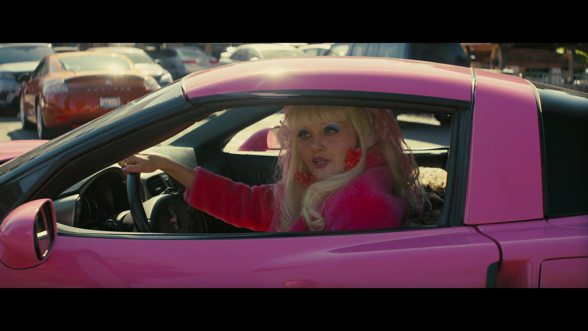 Angelyne_S01E04_The_Tease_1080p_ERW_003204.jpg