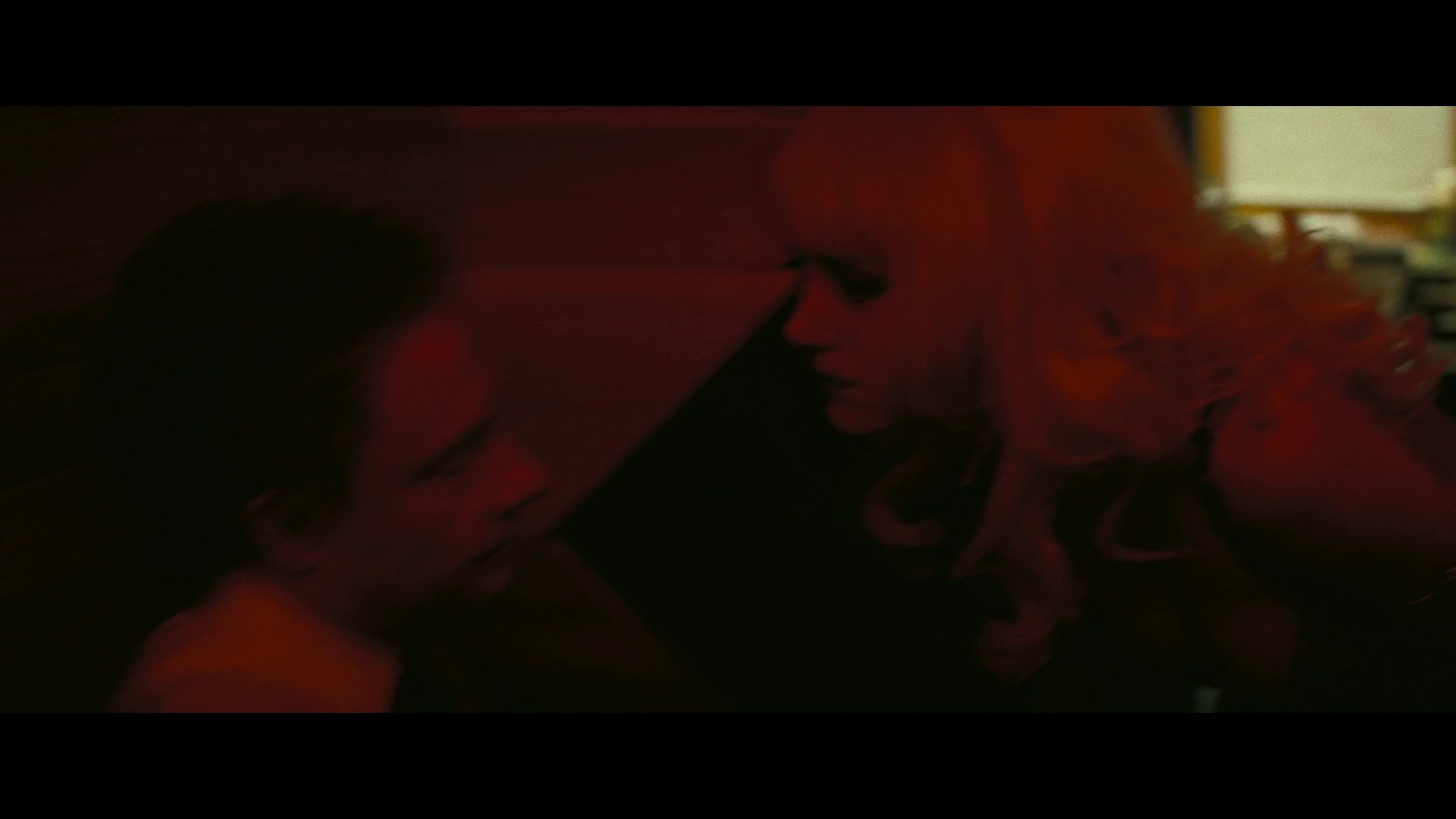 Angelyne_S01E04_The_Tease_1080p_ERW_004234.jpg
