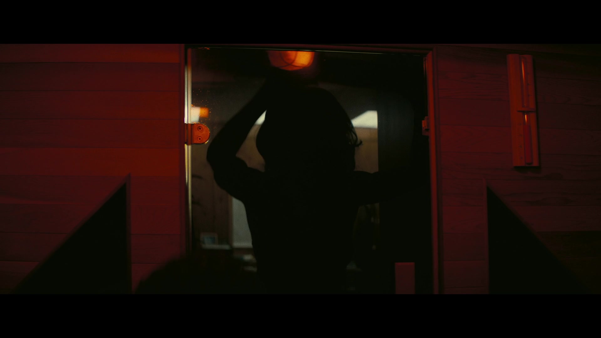 Angelyne_S01E04_The_Tease_1080p_ERW_004258.jpg