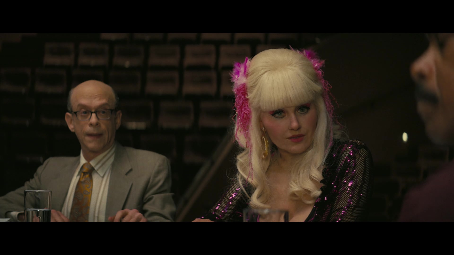Angelyne_S01E04_The_Tease_1080p_ERW_005288.jpg
