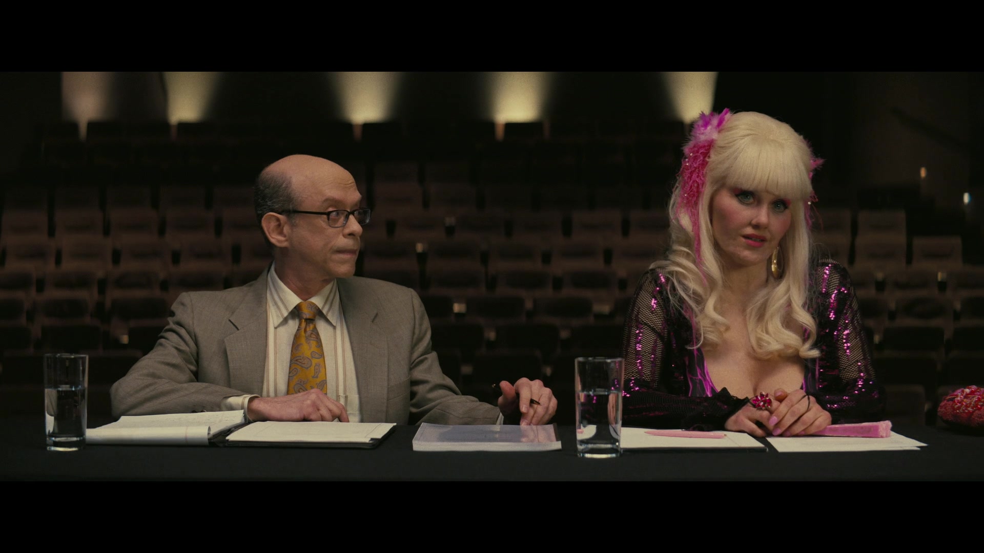 Angelyne_S01E04_The_Tease_1080p_ERW_005302.jpg