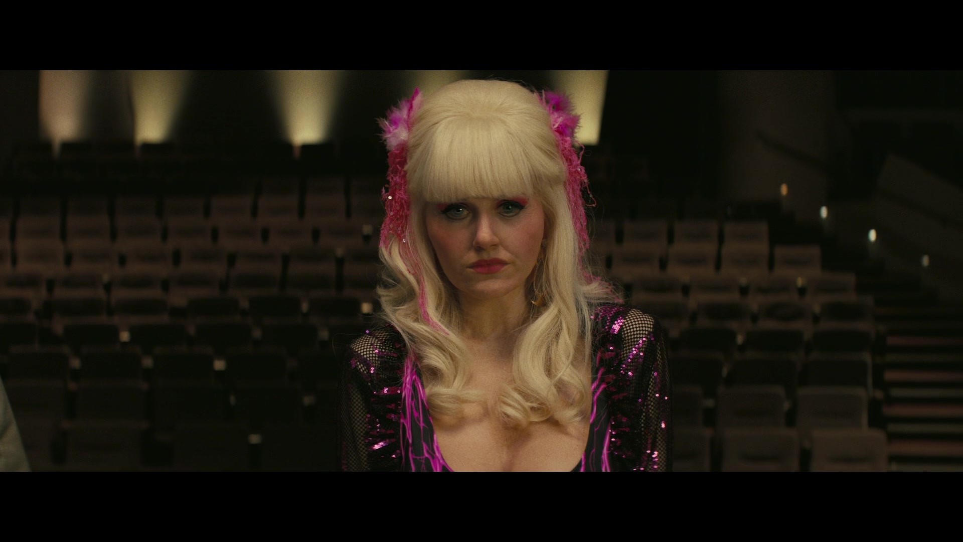Angelyne_S01E04_The_Tease_1080p_ERW_005612.jpg