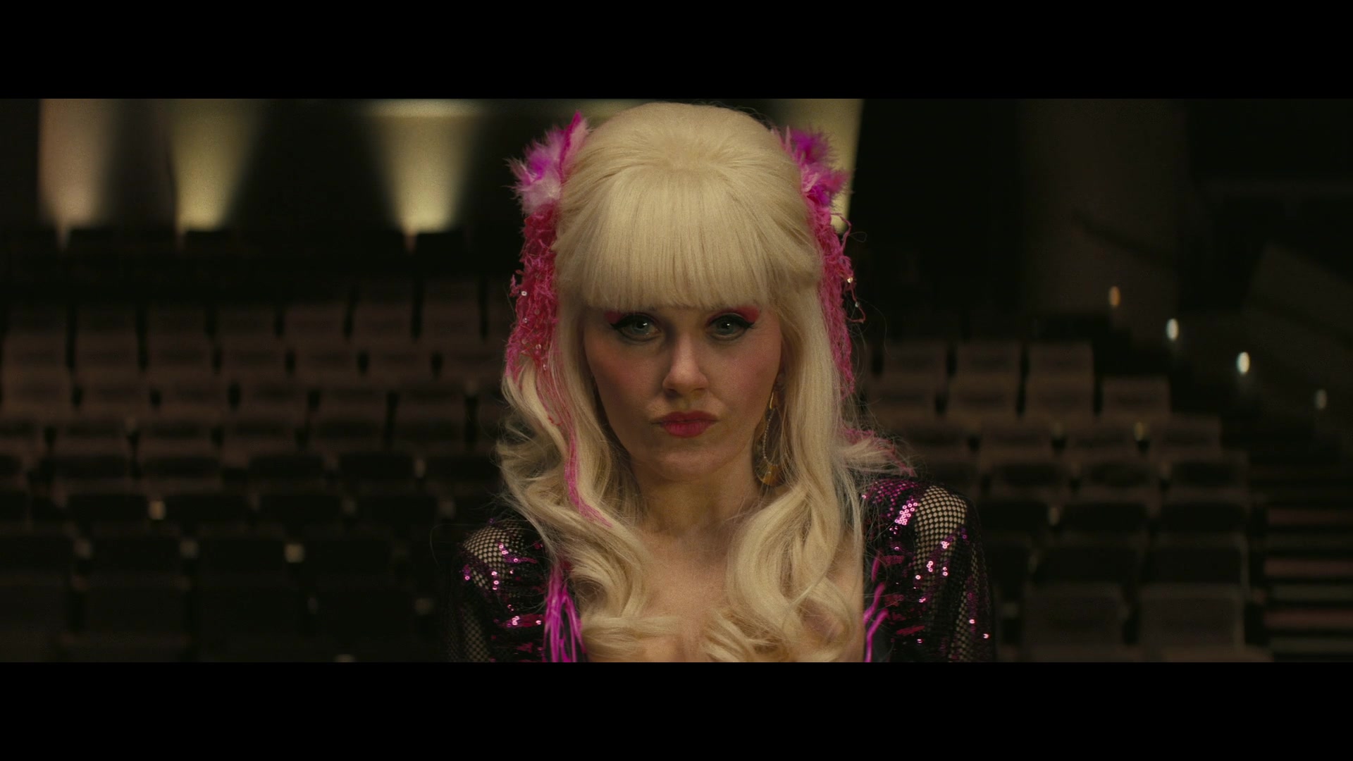 Angelyne_S01E04_The_Tease_1080p_ERW_005662.jpg