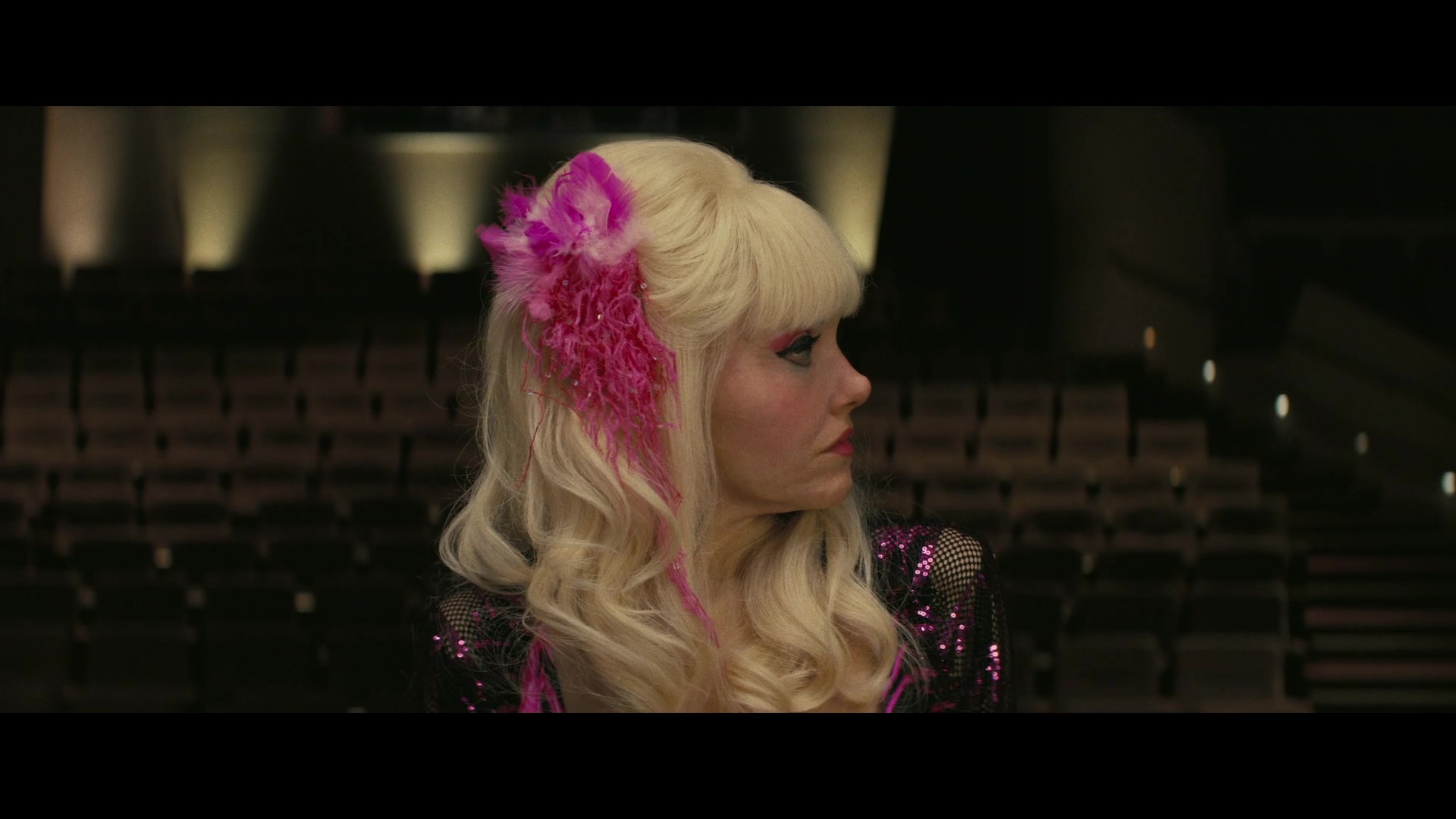 Angelyne_S01E04_The_Tease_1080p_ERW_005790.jpg