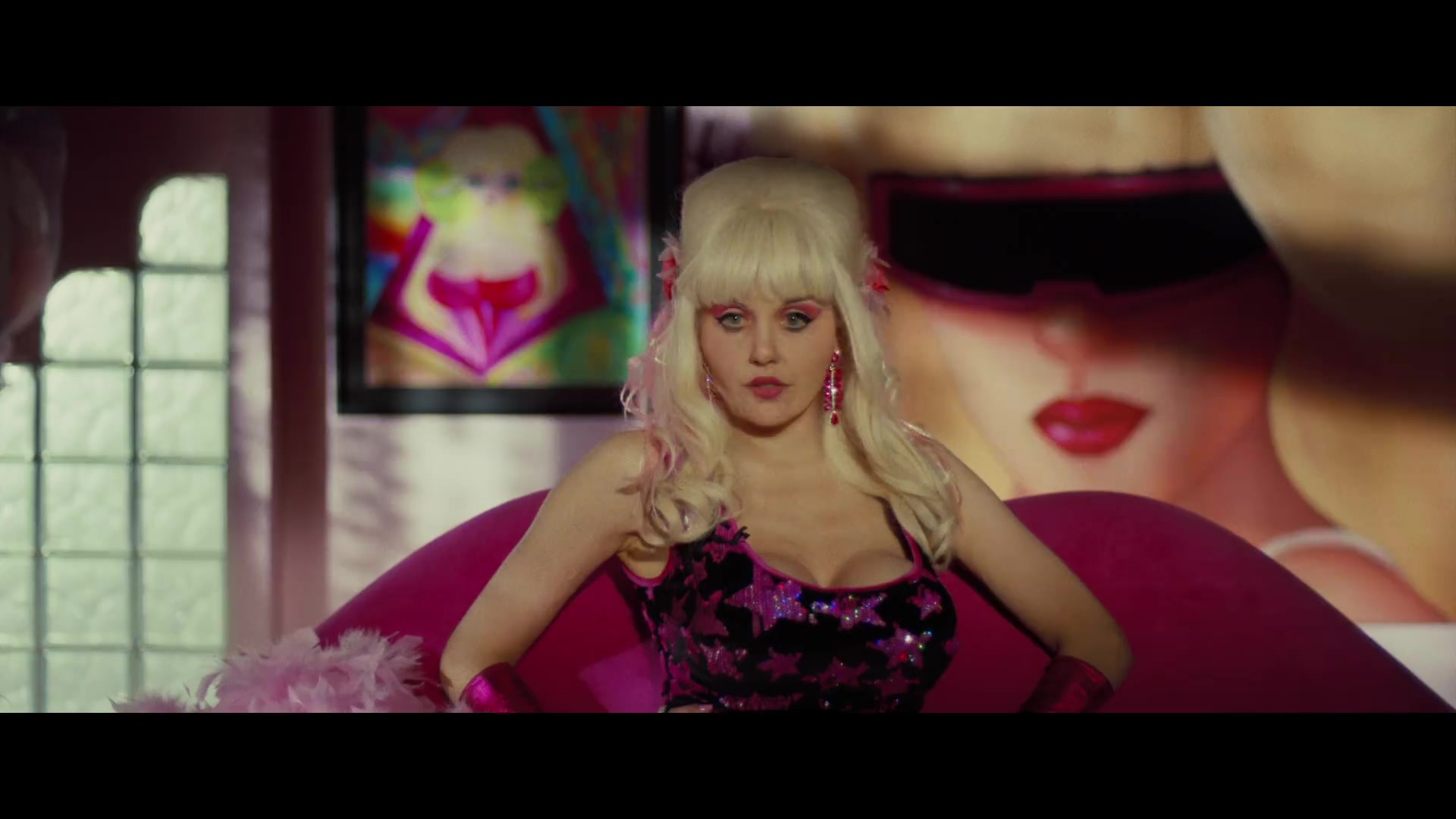 Angelyne_S01E04_The_Tease_1080p_ERW_006129.jpg