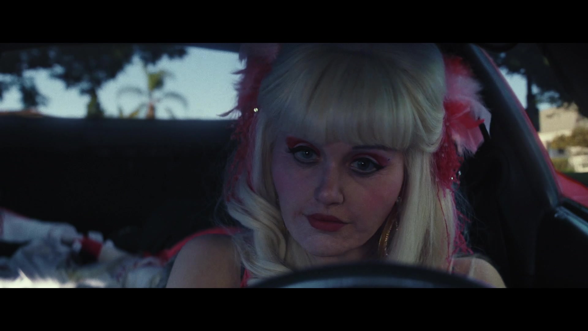 Angelyne_S01E04_The_Tease_1080p_ERW_006190.jpg