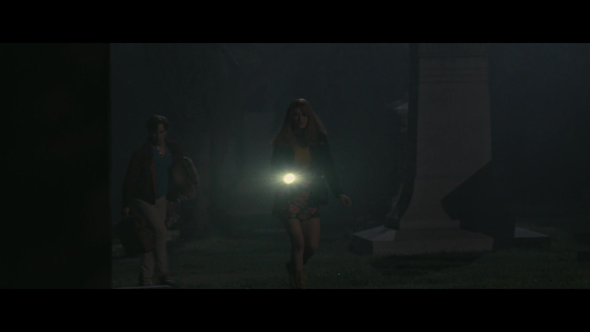 Angelyne_S01E05_Pink_Clouds_1080p_ERW_002701.jpg
