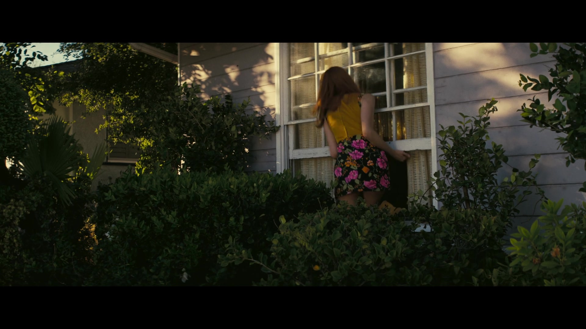 Angelyne_S01E05_Pink_Clouds_1080p_ERW_003198.jpg