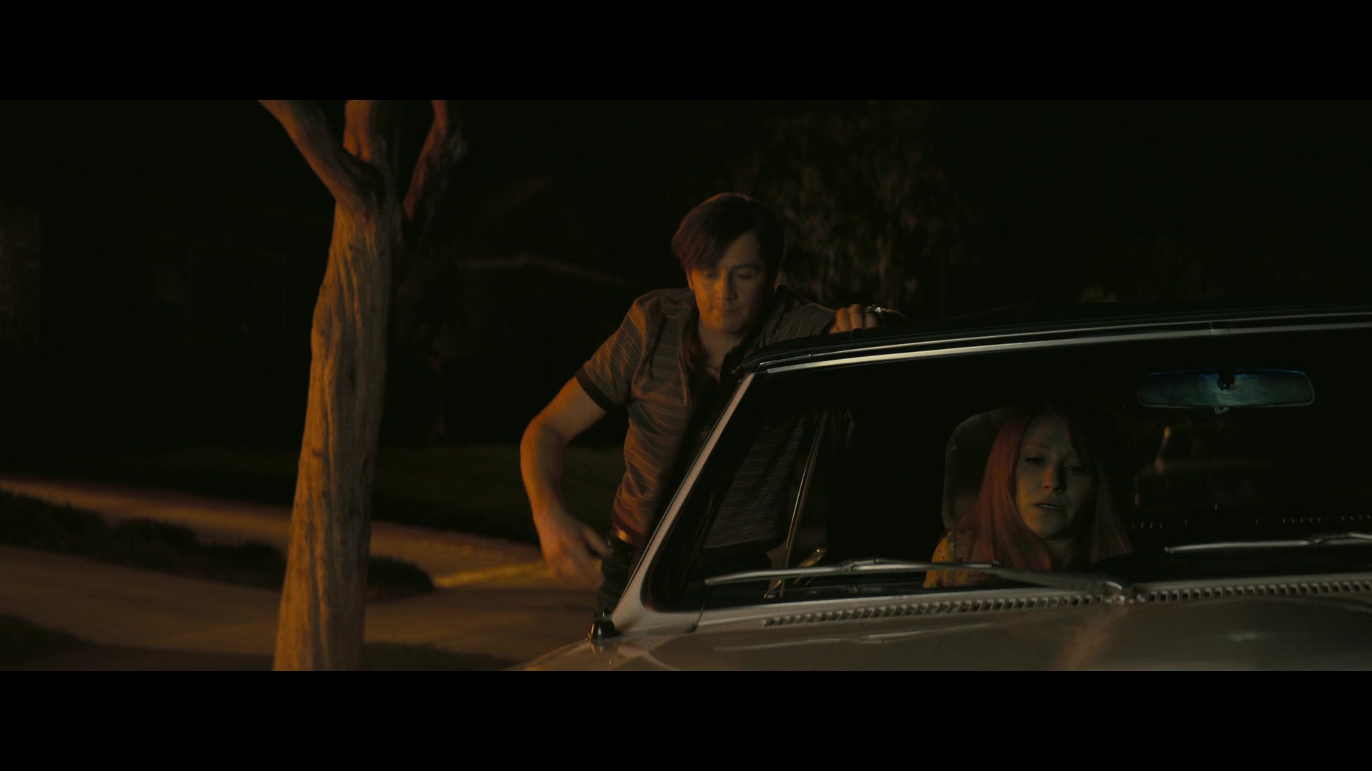 Angelyne_S01E05_Pink_Clouds_1080p_ERW_003599.jpg
