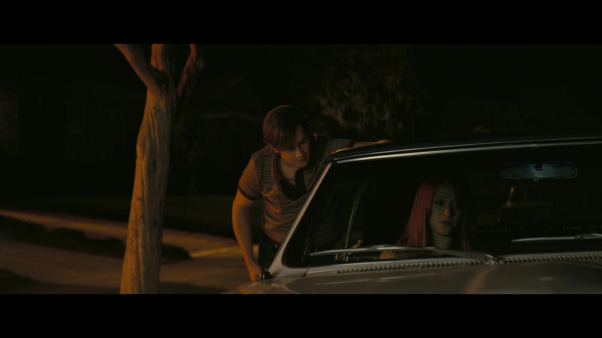 Angelyne_S01E05_Pink_Clouds_1080p_ERW_003602.jpg