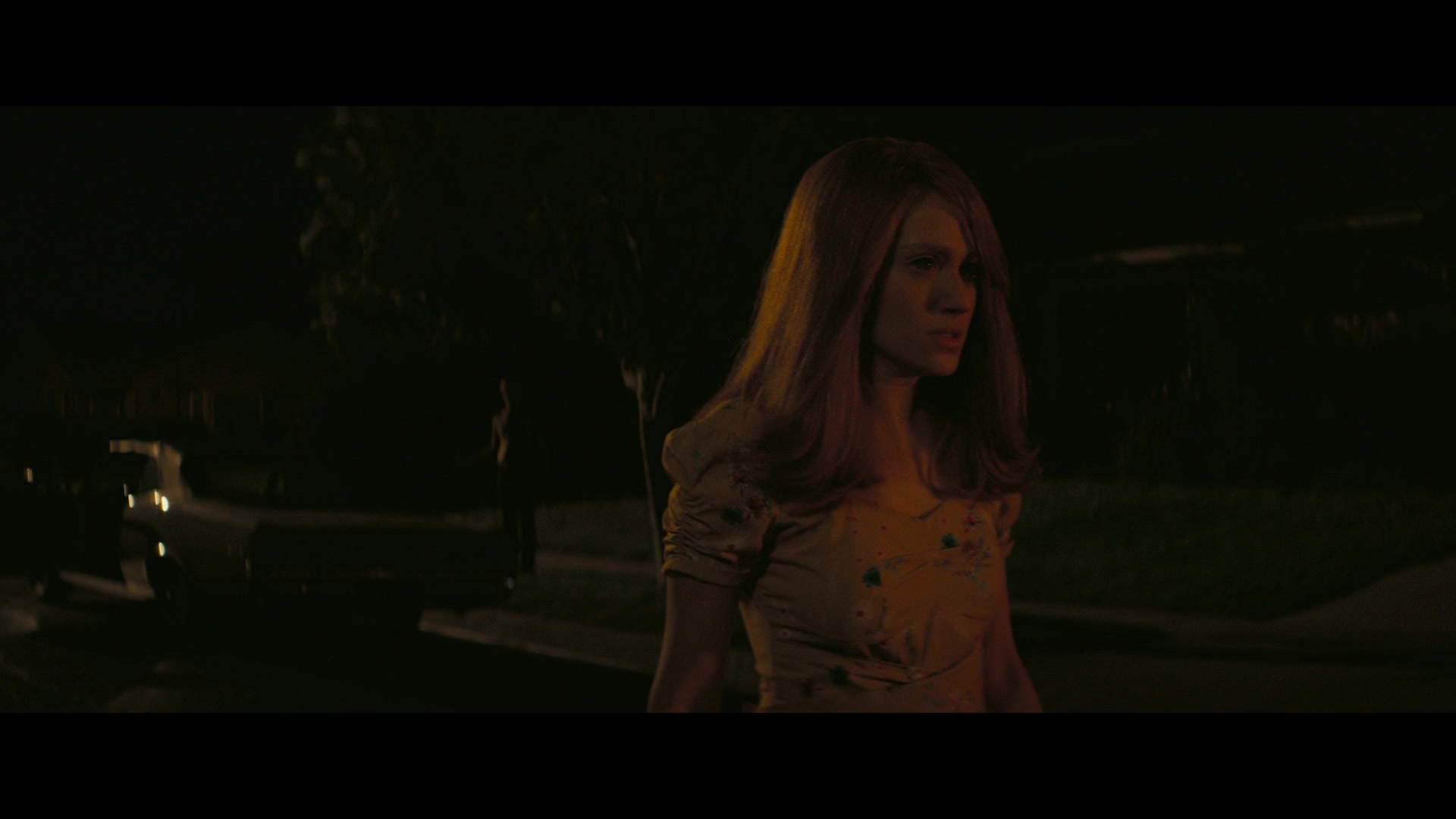 Angelyne_S01E05_Pink_Clouds_1080p_ERW_003741.jpg