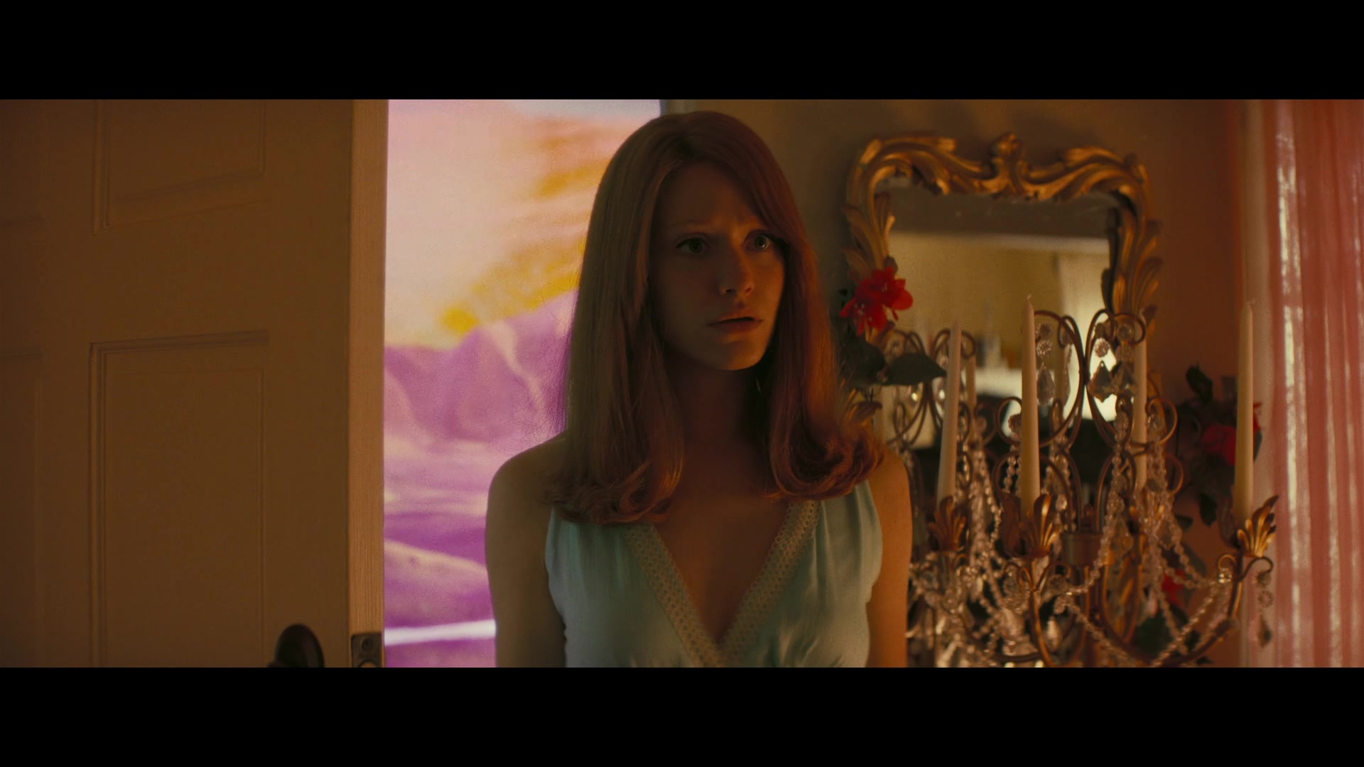 Angelyne_S01E05_Pink_Clouds_1080p_ERW_004384.jpg
