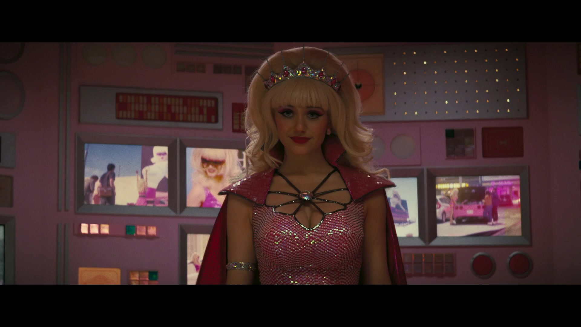 Angelyne_S01E05_Pink_Clouds_1080p_ERW_004517.jpg Angelyne_S01E05_Pink_Clouds_1080p_ERW_004517.jpg