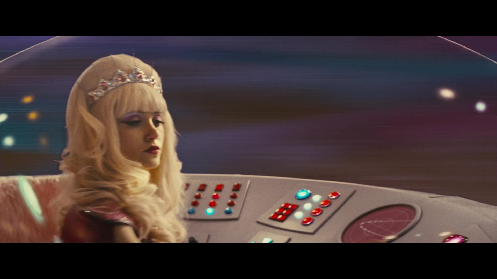 Angelyne_S01E05_Pink_Clouds_1080p_ERW_004799.jpg