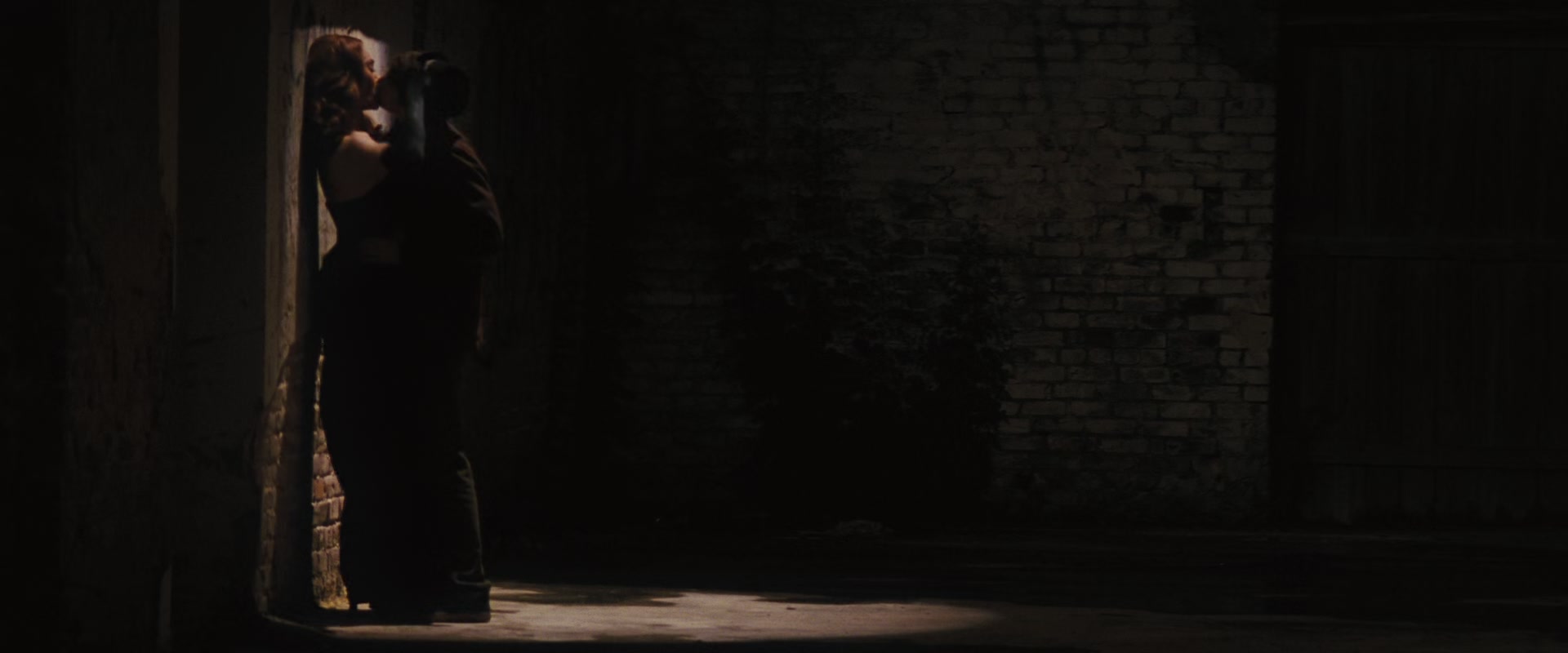 Beautiful_Creatures_2013_1080p_BluRay_ERW_009344.jpg