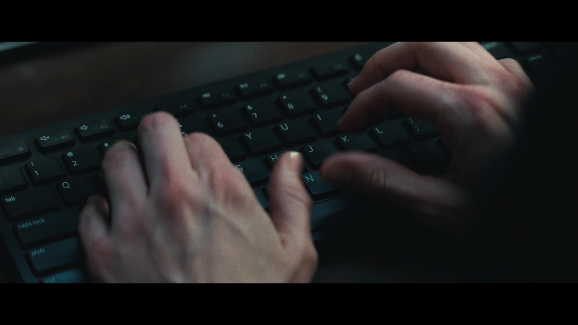 Furious_S01E01_The_Gorgon_1080p_ERW_000798.jpg