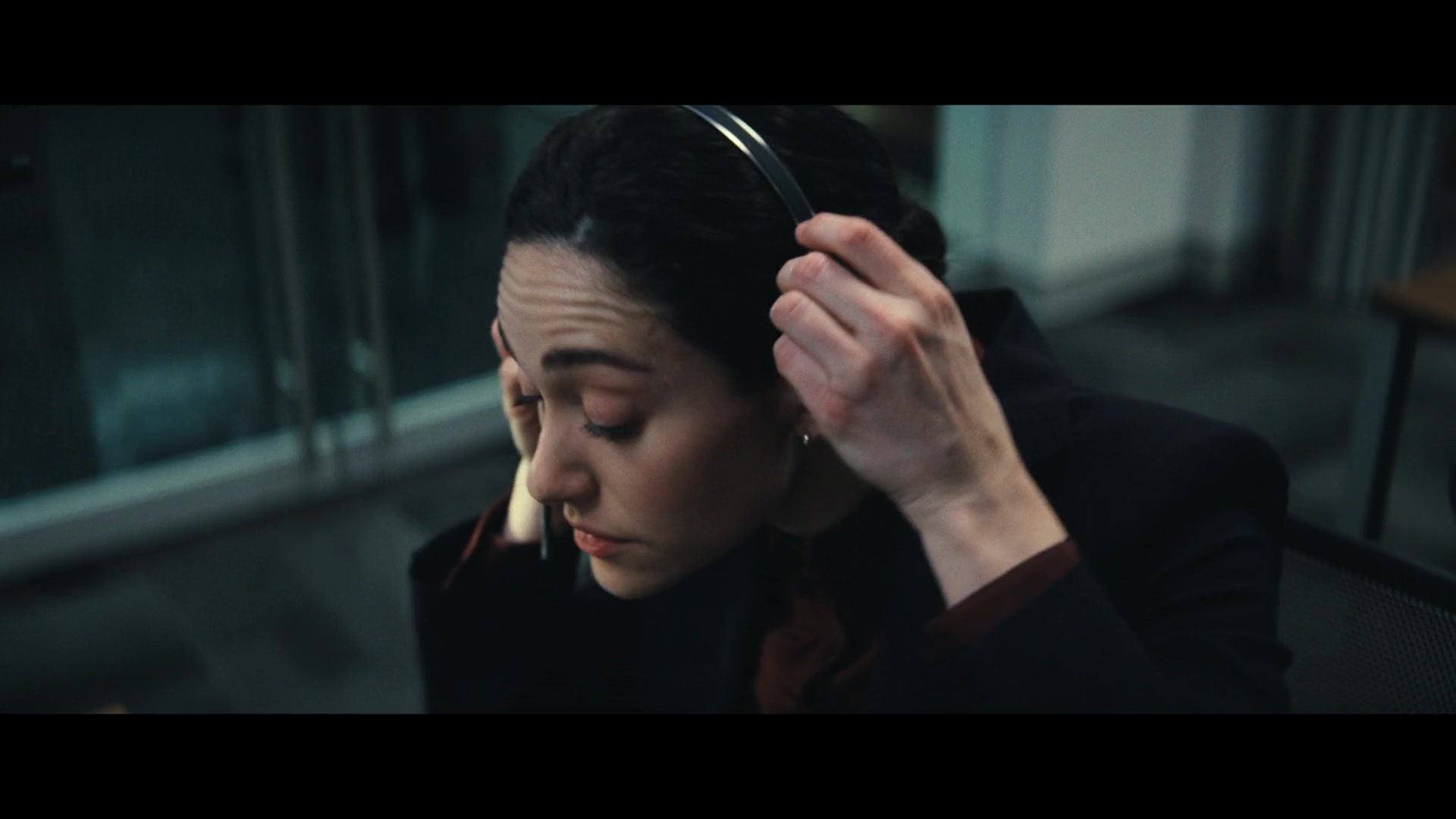 Furious_S01E01_The_Gorgon_1080p_ERW_000916.jpg