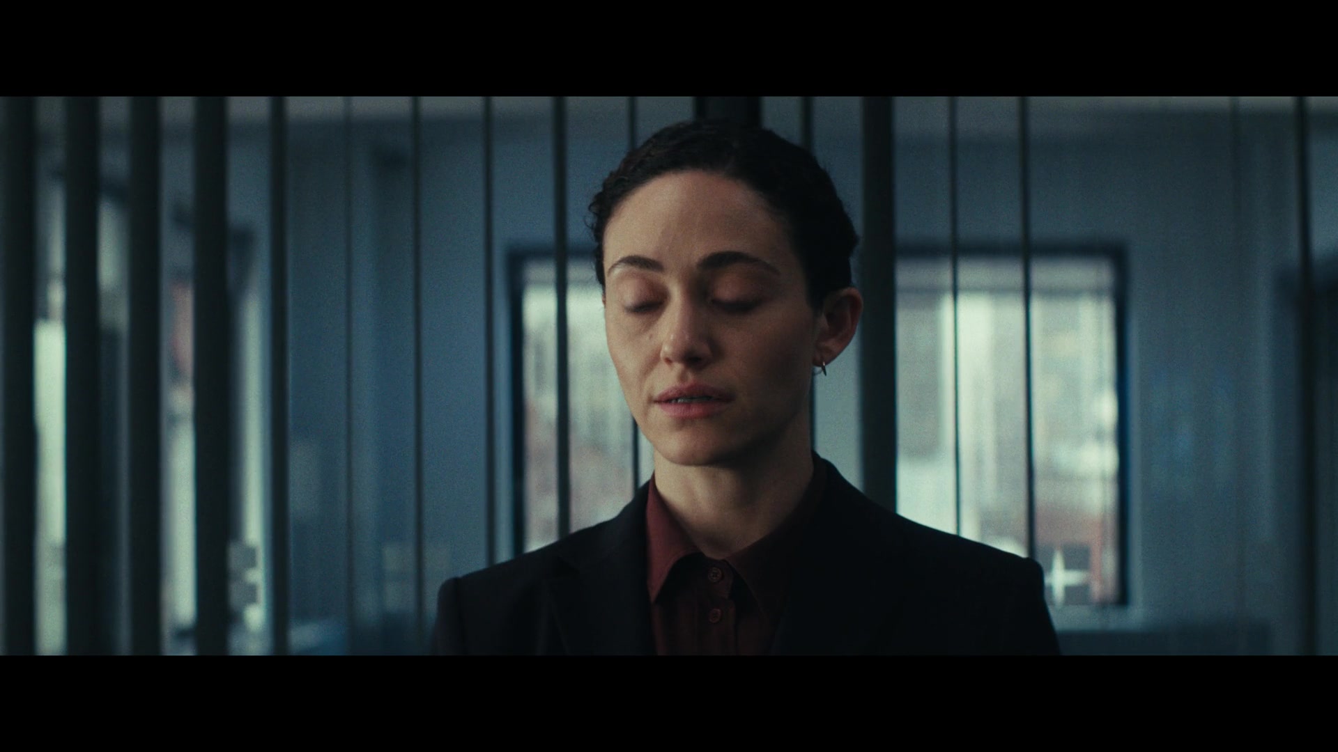 Furious_S01E01_The_Gorgon_1080p_ERW_001051.jpg