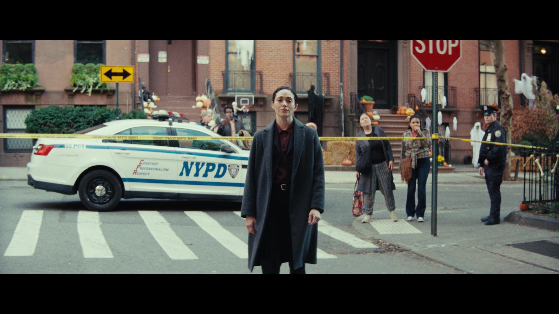 Furious_S01E01_The_Gorgon_1080p_ERW_001188.jpg