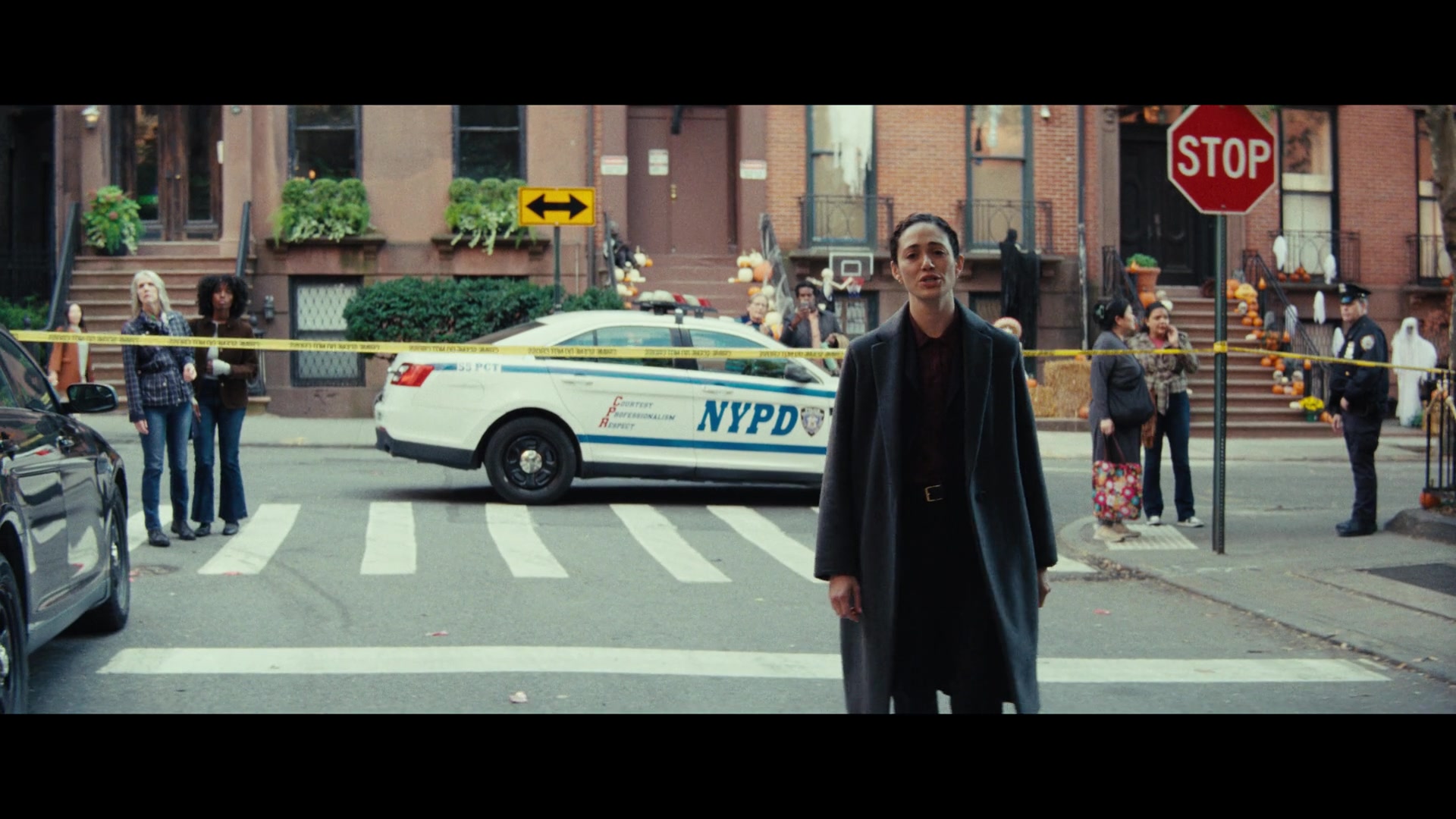 Furious_S01E01_The_Gorgon_1080p_ERW_001195.jpg
