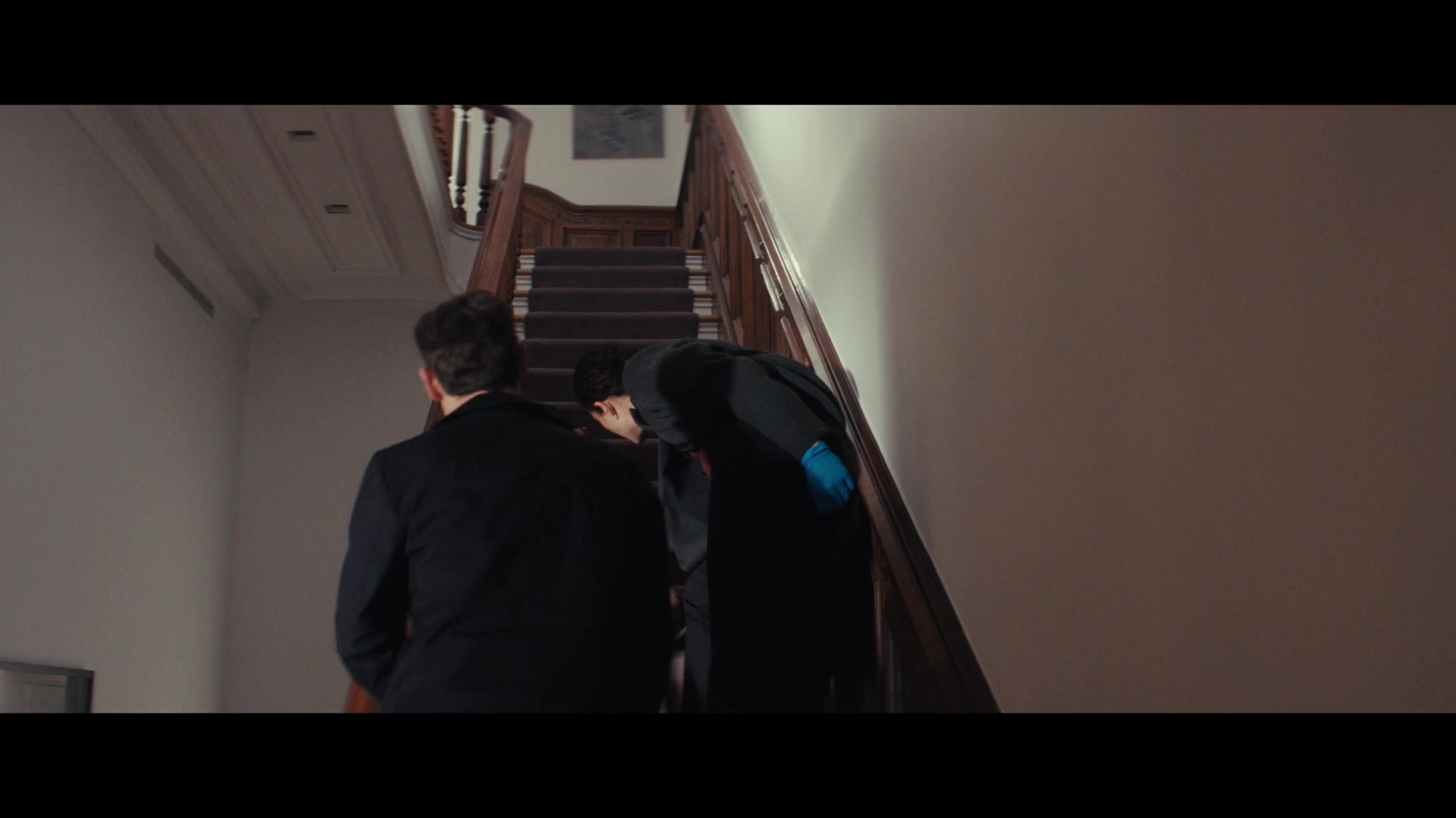 Furious_S01E01_The_Gorgon_1080p_ERW_001433.jpg