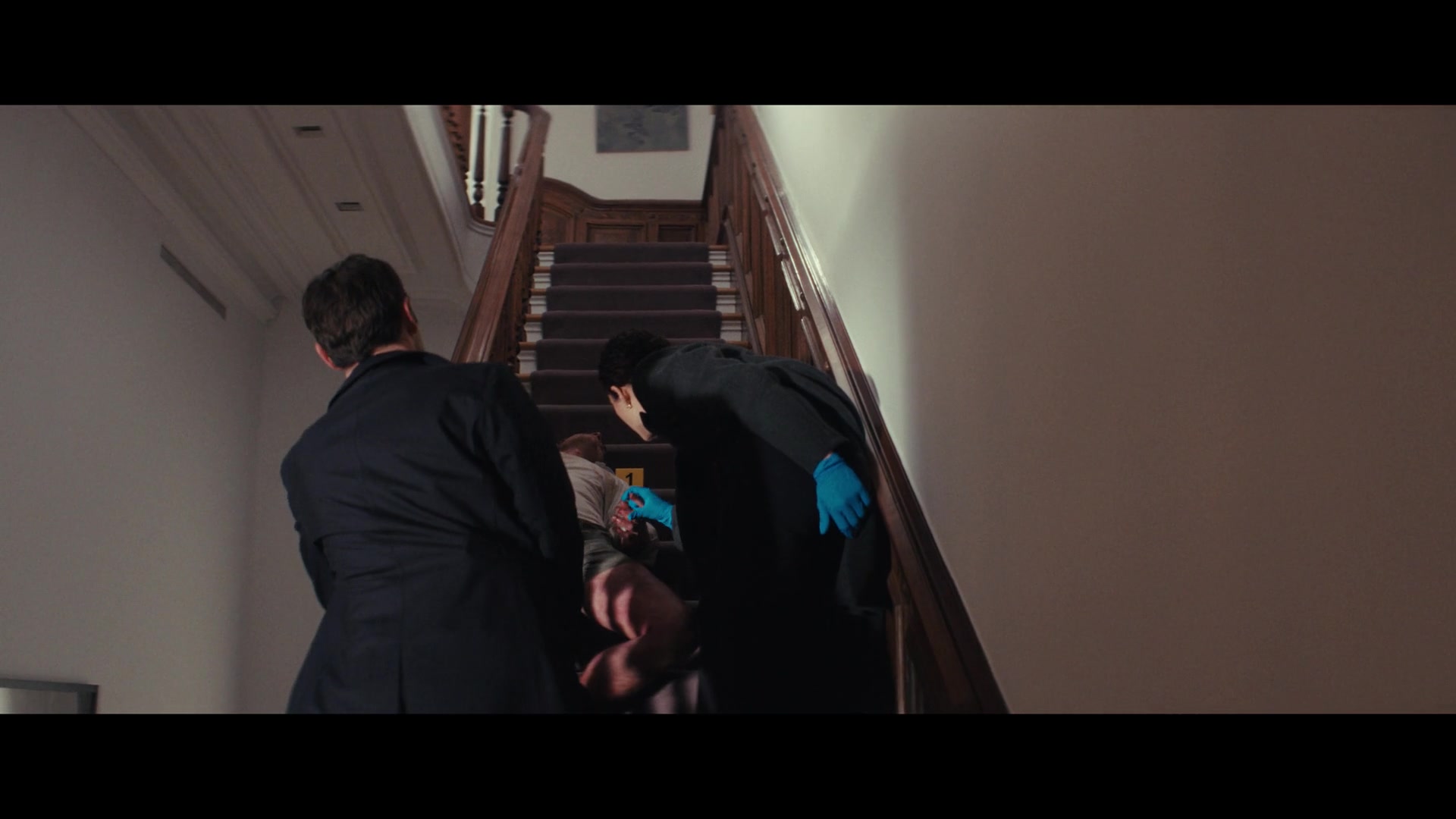 Furious_S01E01_The_Gorgon_1080p_ERW_001435.jpg