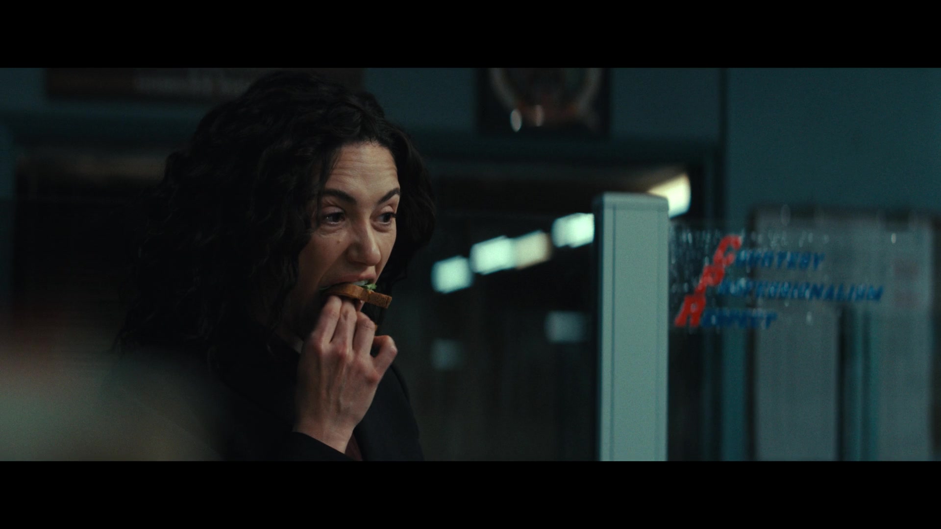 Furious_S01E01_The_Gorgon_1080p_ERW_002716.jpg