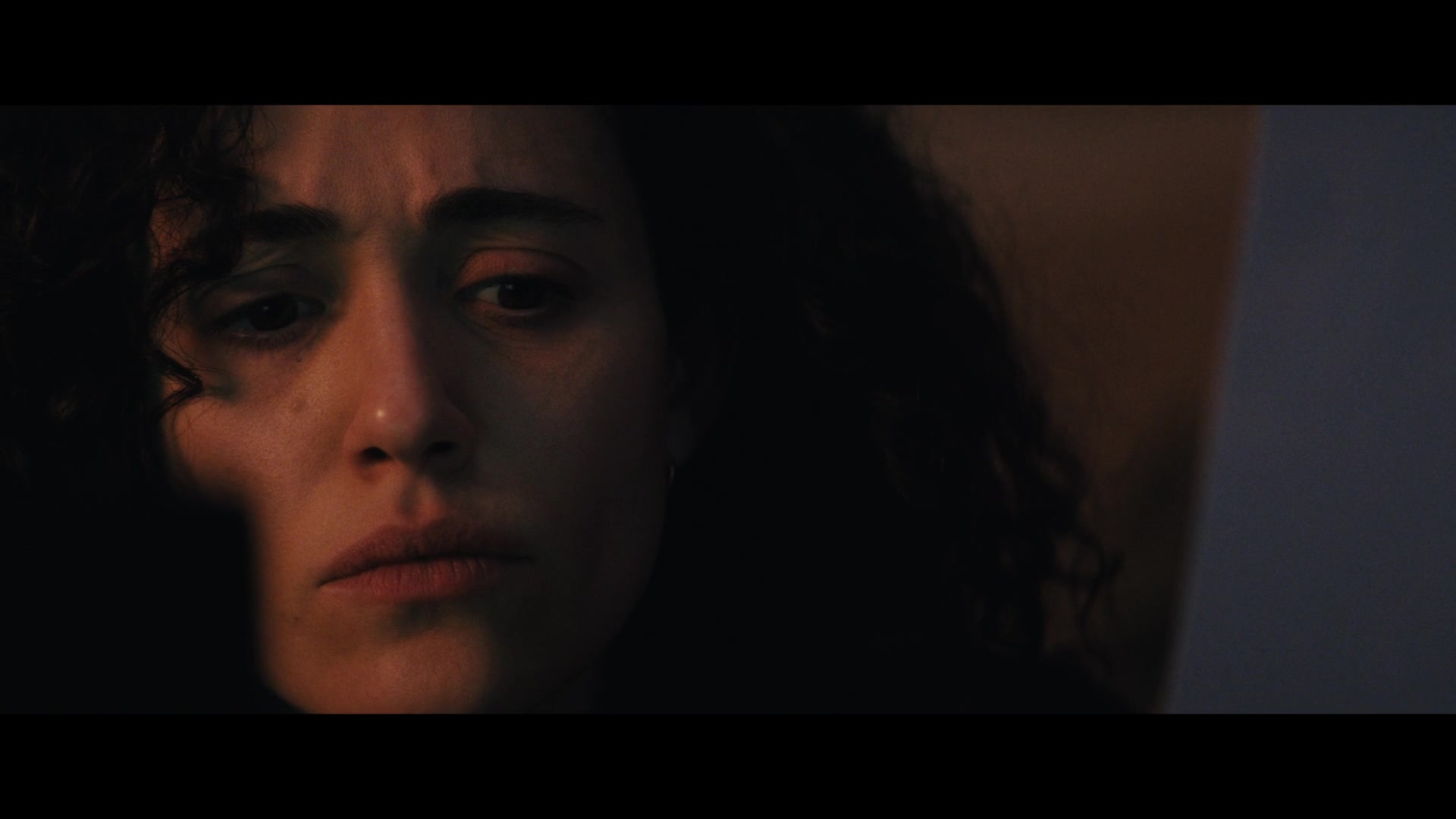 Furious_S01E01_The_Gorgon_1080p_ERW_003074.jpg