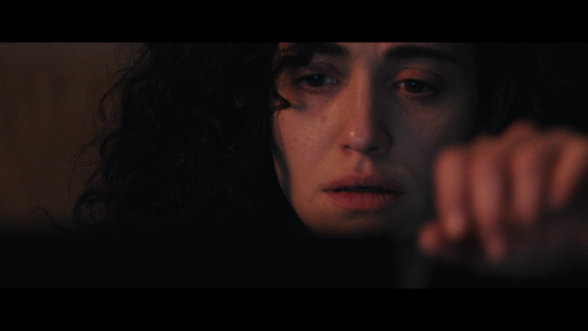 Furious_S01E01_The_Gorgon_1080p_ERW_003097.jpg