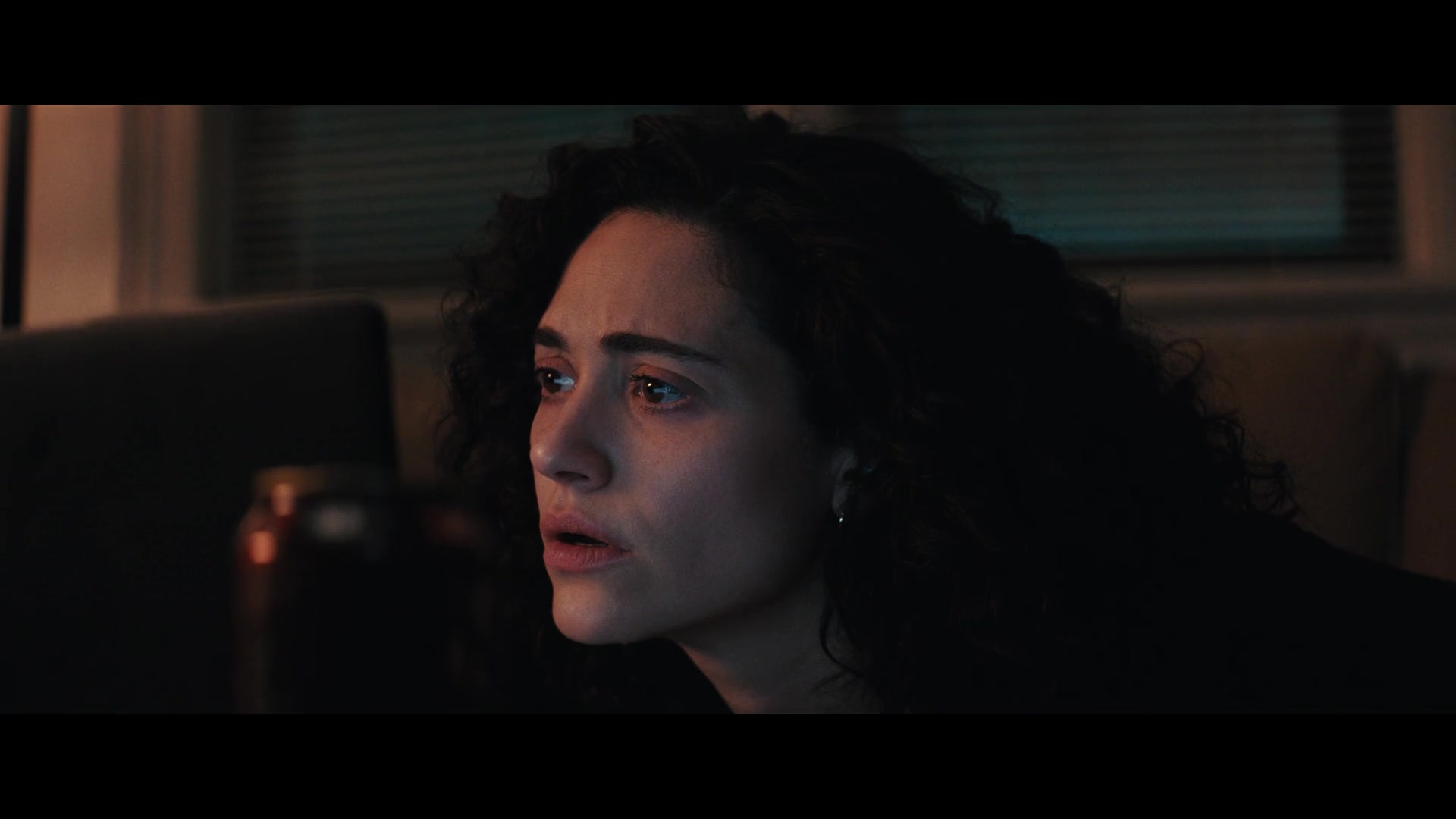 Furious_S01E01_The_Gorgon_1080p_ERW_003106.jpg
