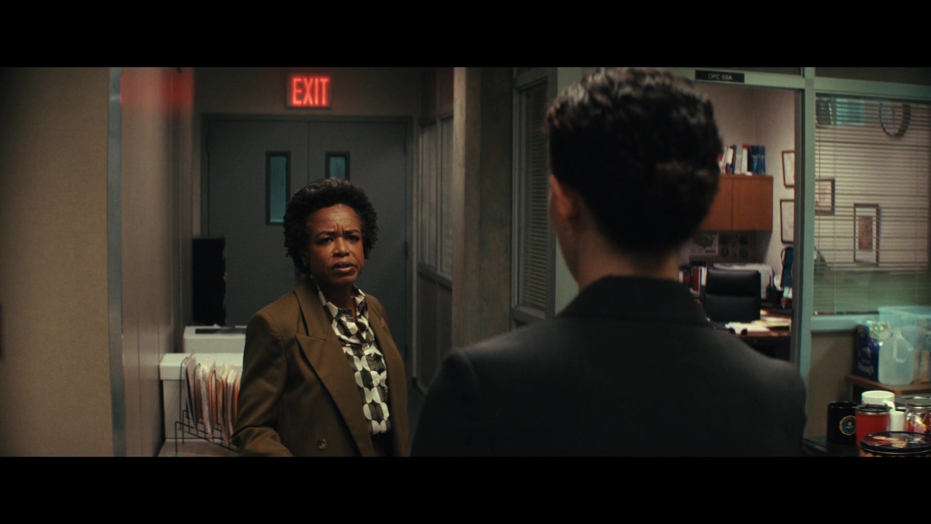 Furious_S01E01_The_Gorgon_1080p_ERW_003224.jpg