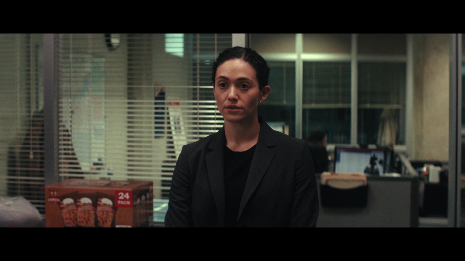 Furious_S01E01_The_Gorgon_1080p_ERW_003254.jpg