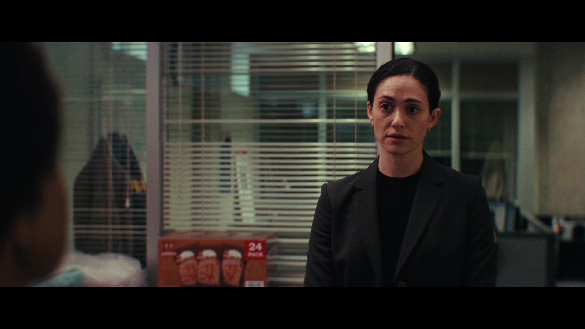 Furious_S01E01_The_Gorgon_1080p_ERW_003324.jpg