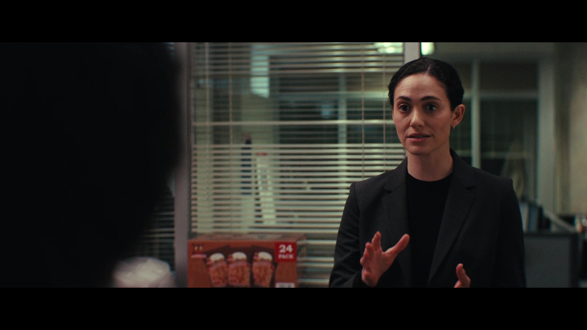 Furious_S01E01_The_Gorgon_1080p_ERW_003340.jpg