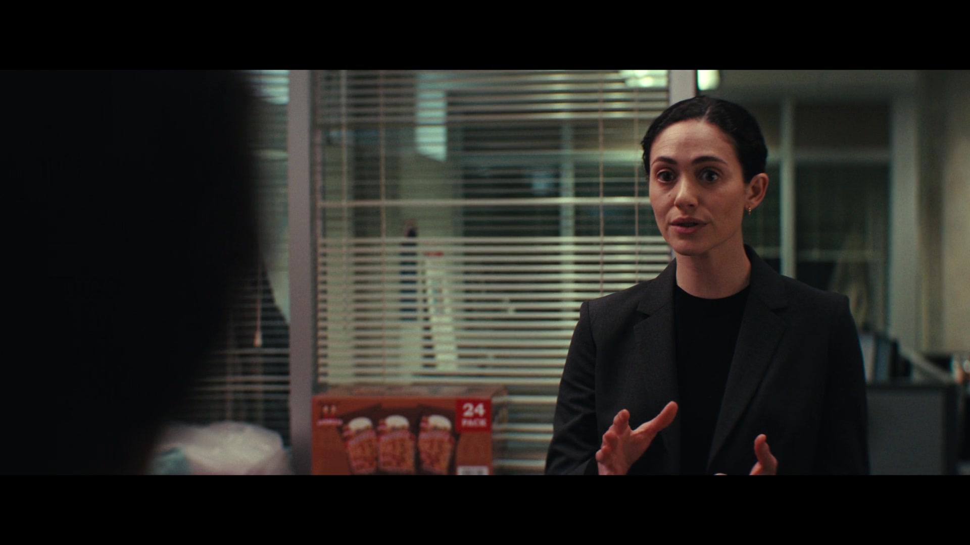 Furious_S01E01_The_Gorgon_1080p_ERW_003341.jpg