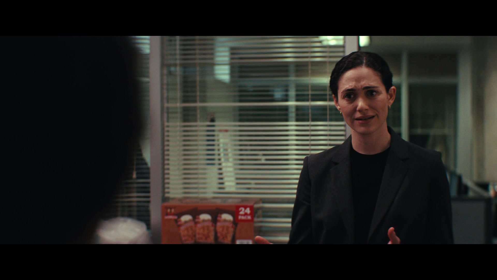 Furious_S01E01_The_Gorgon_1080p_ERW_003347.jpg