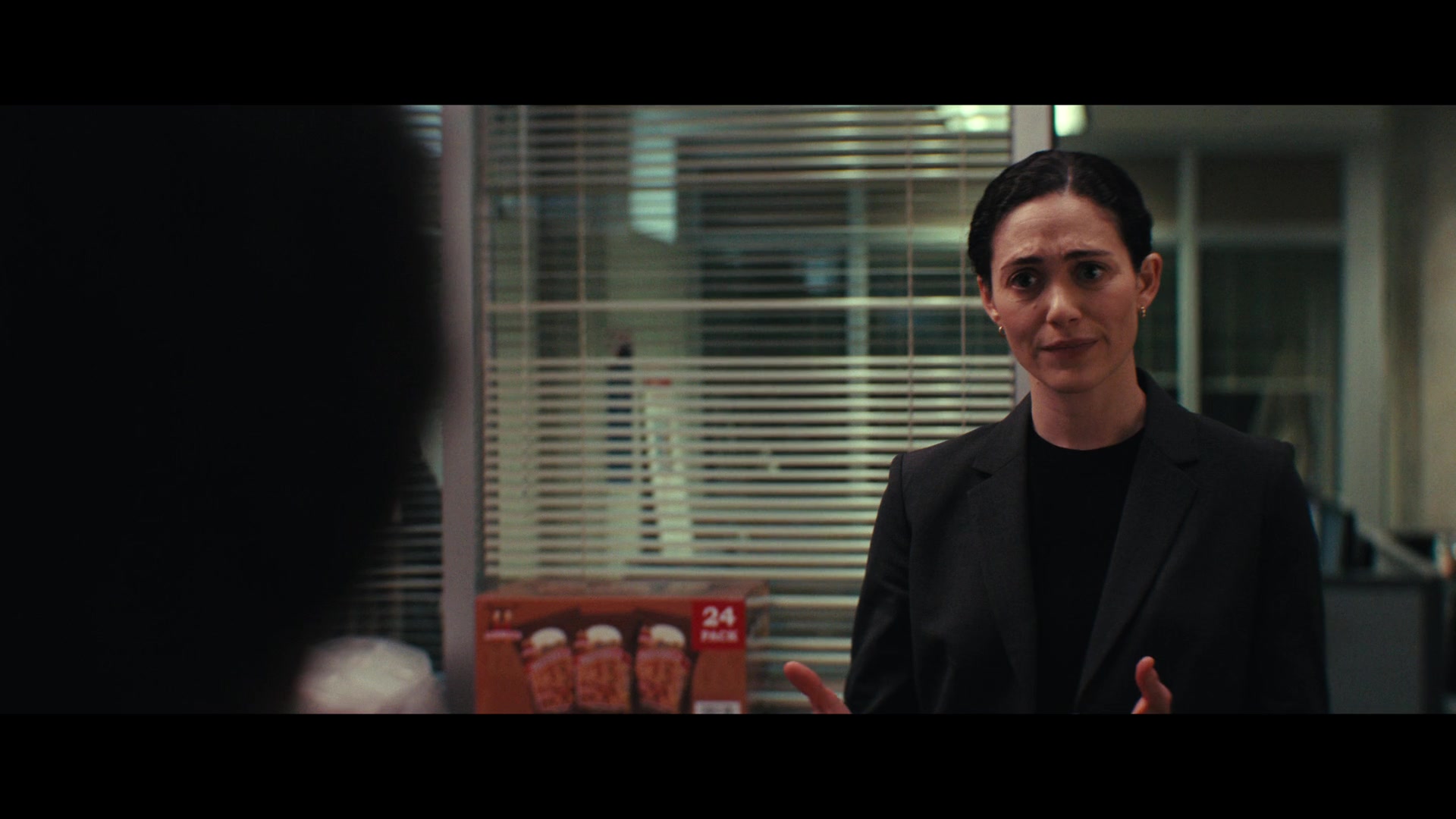 Furious_S01E01_The_Gorgon_1080p_ERW_003348.jpg