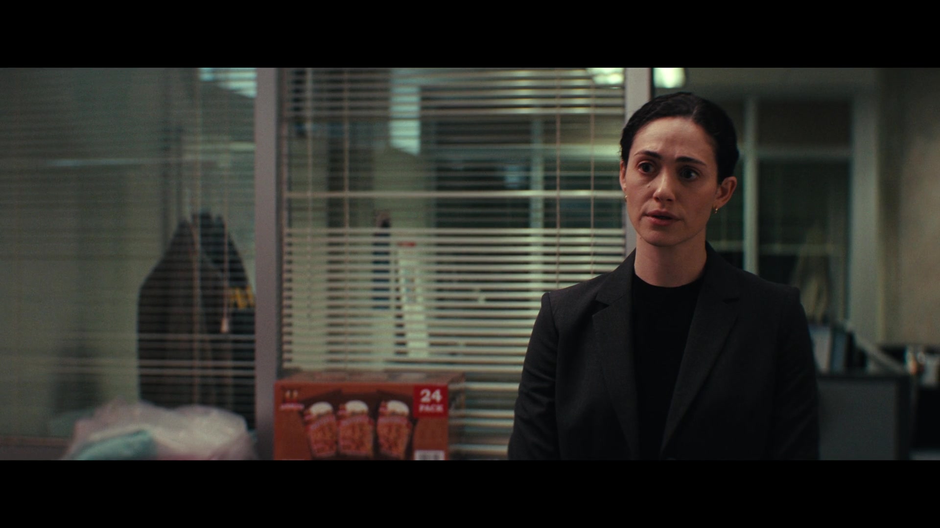 Furious_S01E01_The_Gorgon_1080p_ERW_003383.jpg