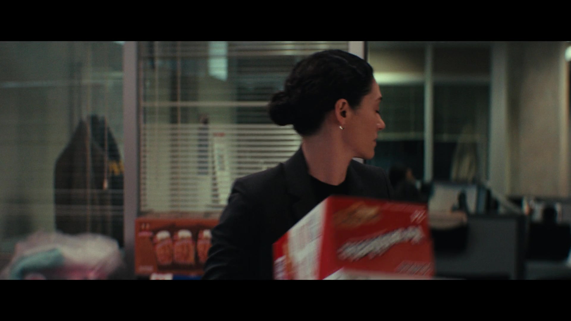 Furious_S01E01_The_Gorgon_1080p_ERW_003459.jpg