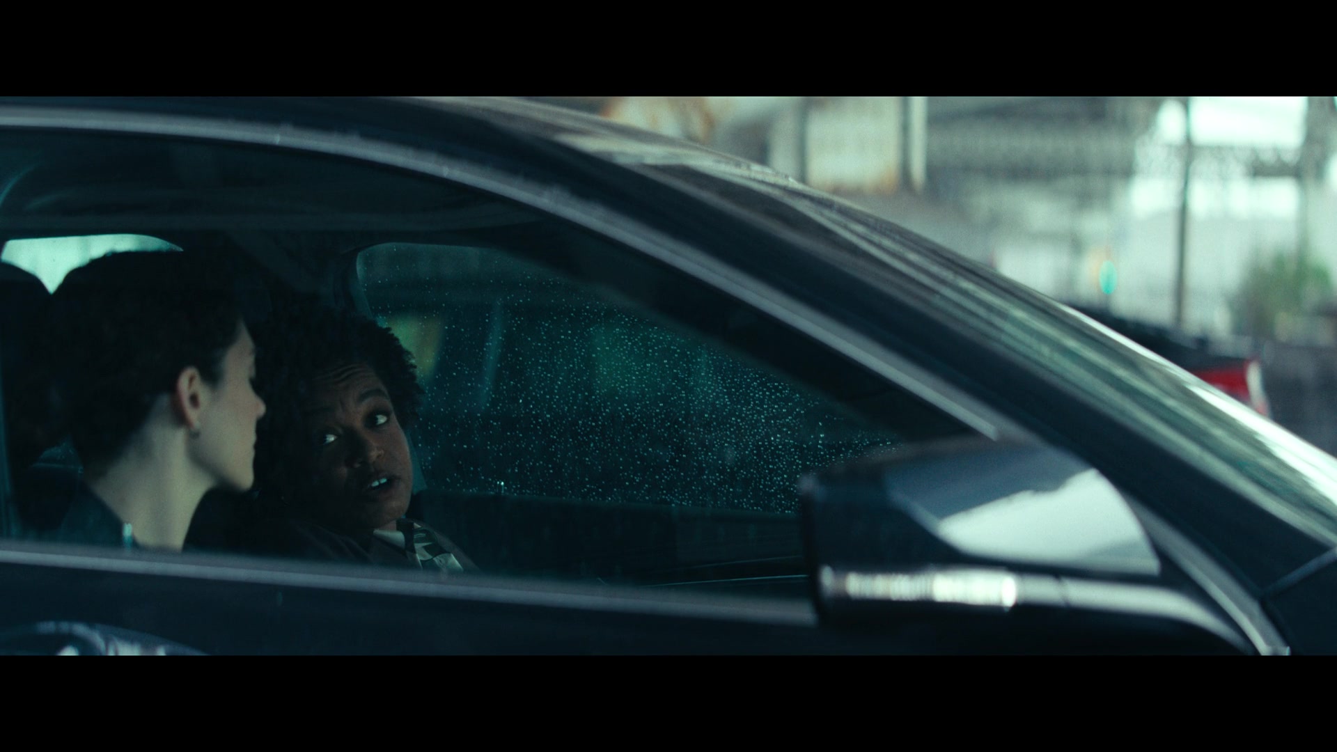 Furious_S01E01_The_Gorgon_1080p_ERW_003835.jpg