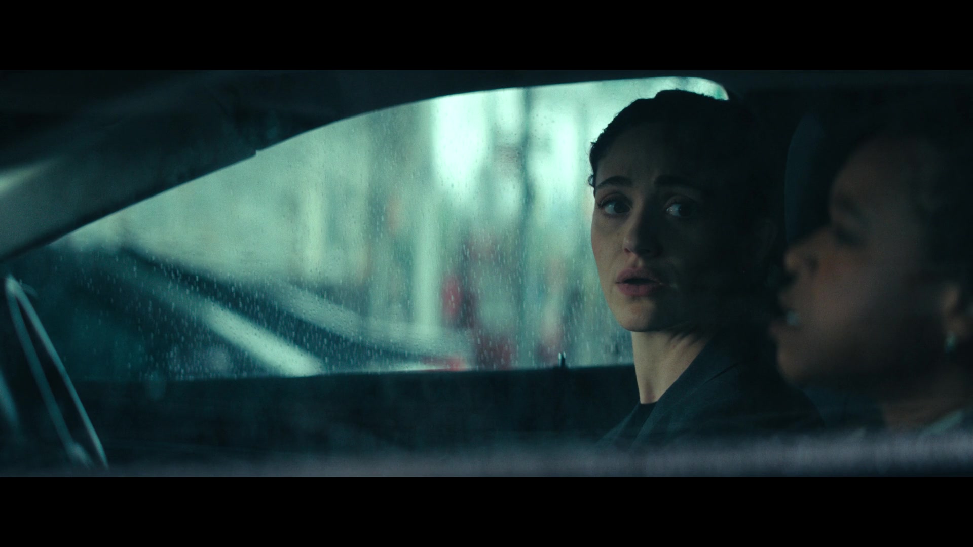 Furious_S01E01_The_Gorgon_1080p_ERW_003906.jpg